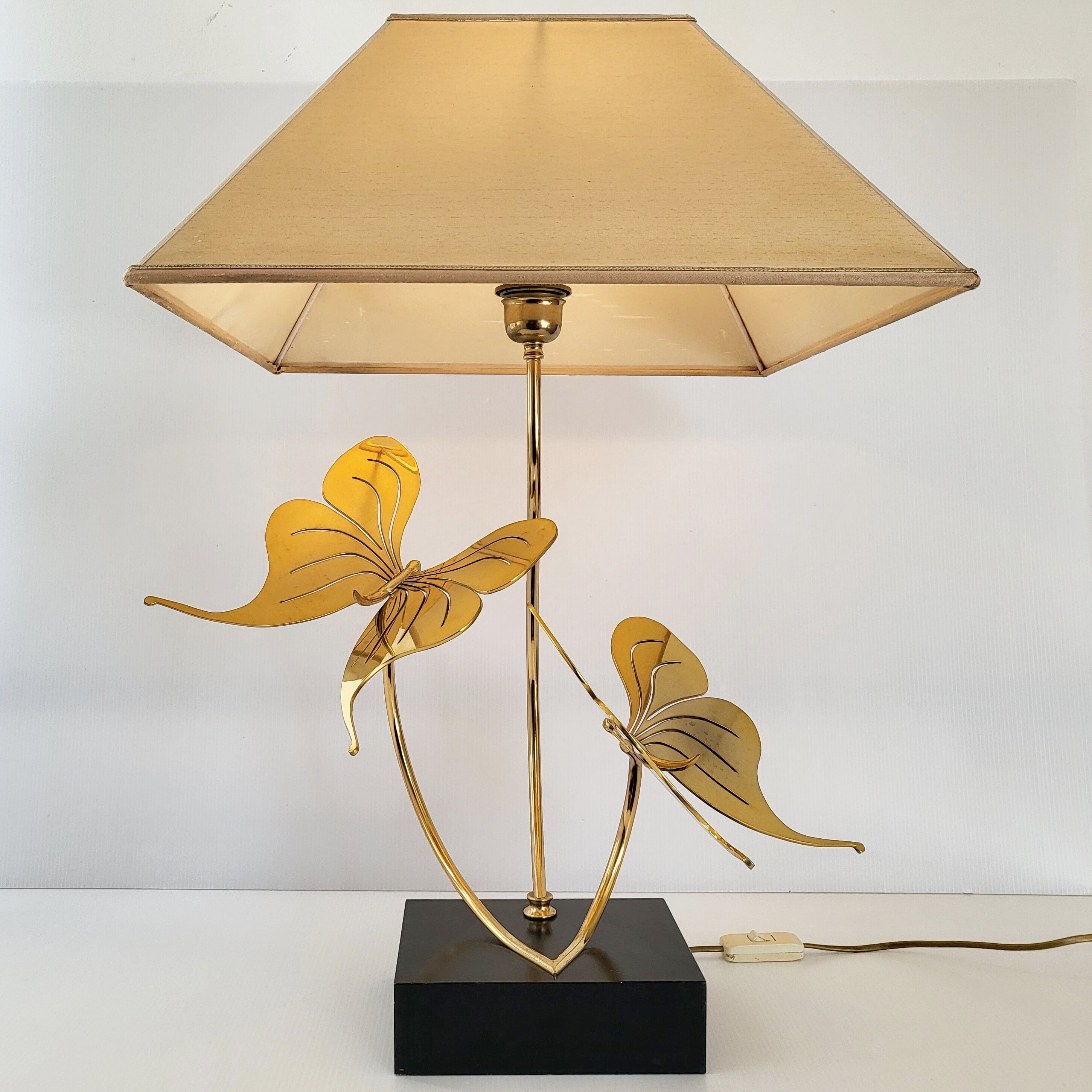 Vintage butterfly lamp 1970
