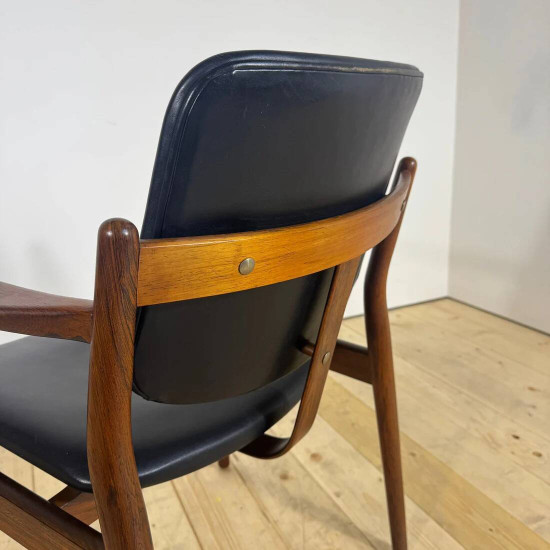 Chaise modèle 402 par Børge Rammeskov pour Sibast Furniture – Palissandre, design danois des années 50.
