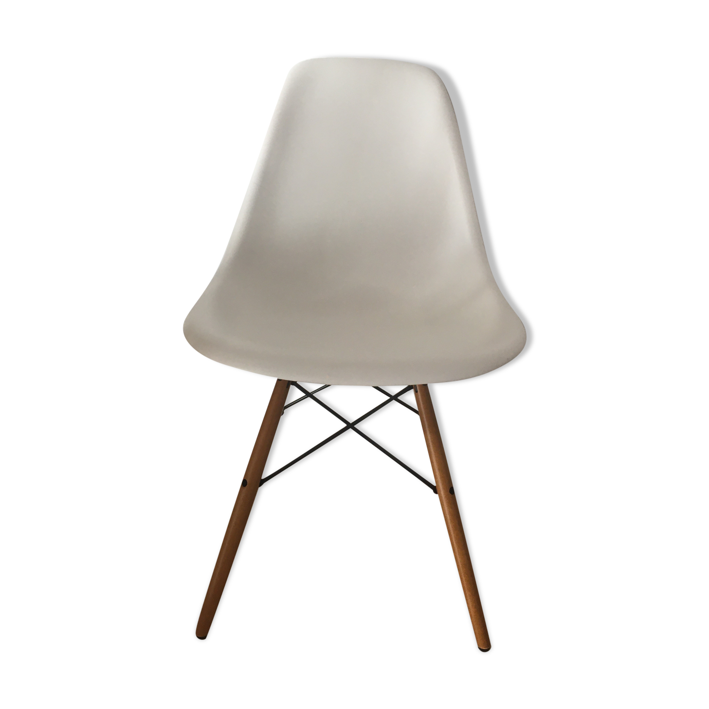 DSW chair by Charles & Ray Eames, Vitra edition