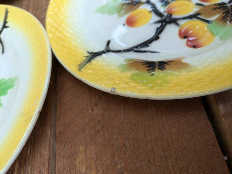 Set of 8 small fruit slip plates Orchies Moulin des Loups