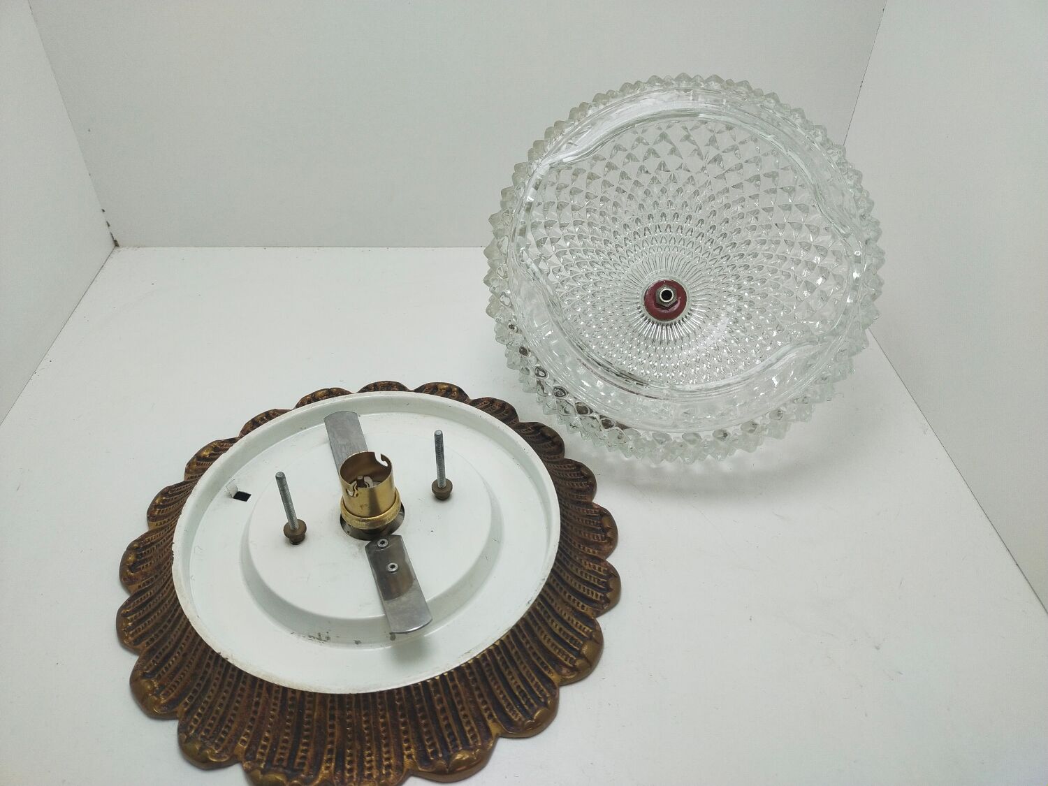 Ceiling lamp glass diamond tip and brass 70's