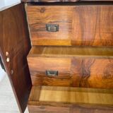 Italian art deco walnut chest of drawers, 1940s.