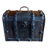 Vintage trunk