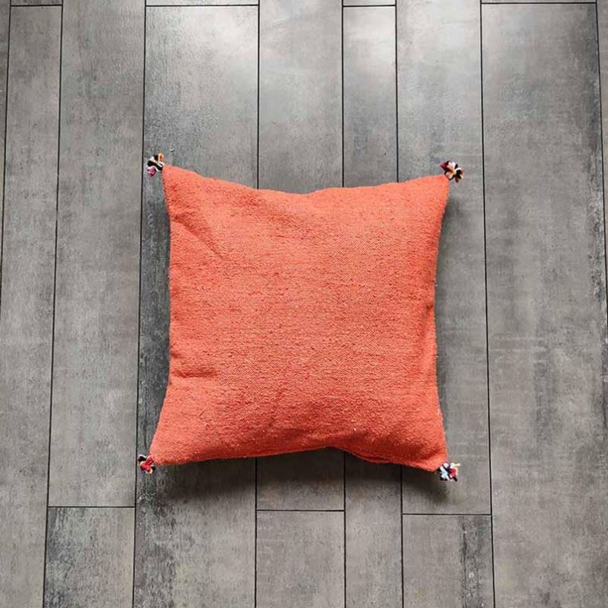 Coussin marocain orange en coton