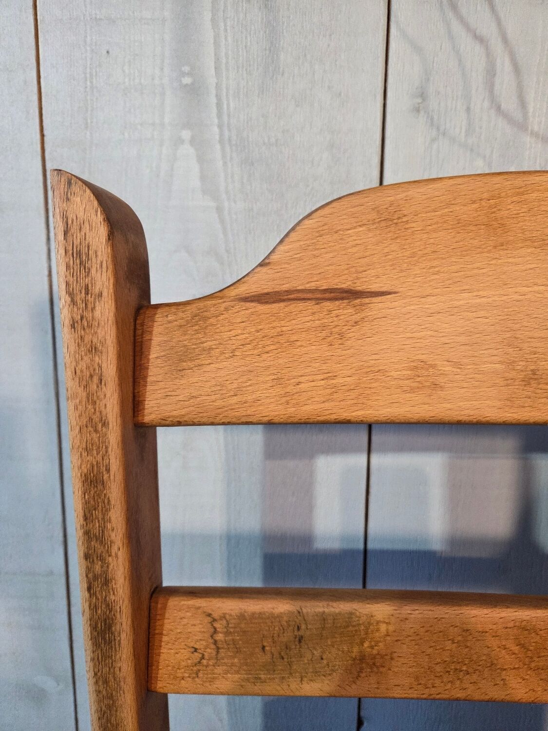 4 green tweed chairs