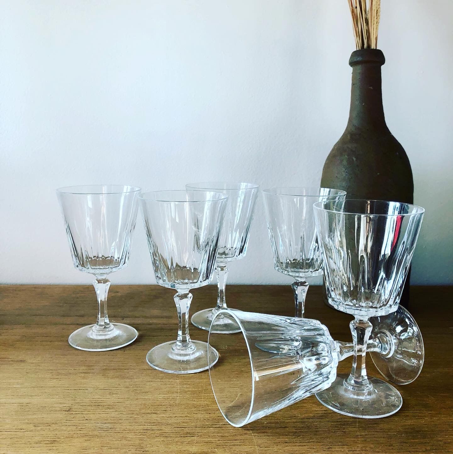 Set of 6 wine glasses