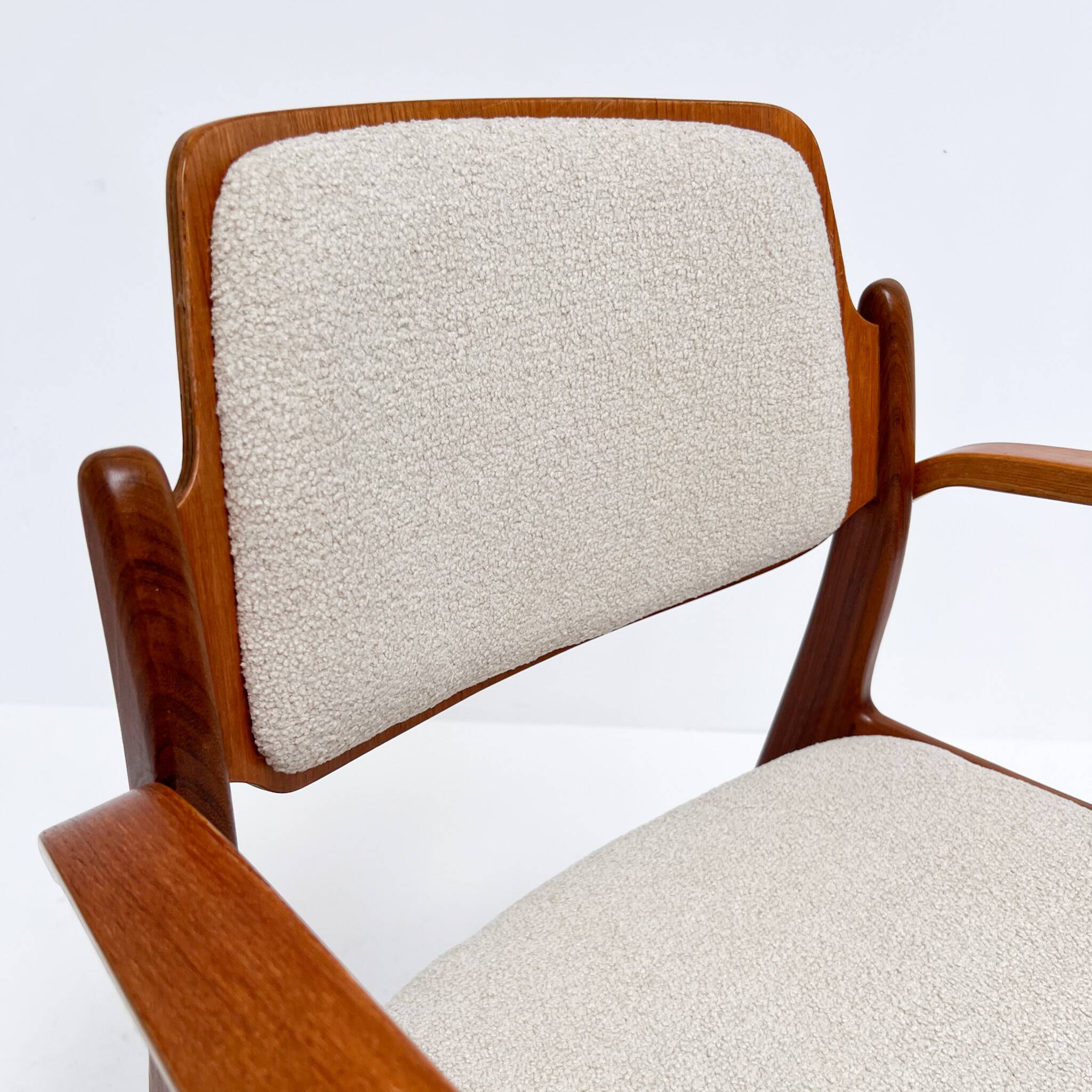Ensemble de 4 chaises rembourrées Hartmut Lohmeyer pour Wilkhahn, années 1960.