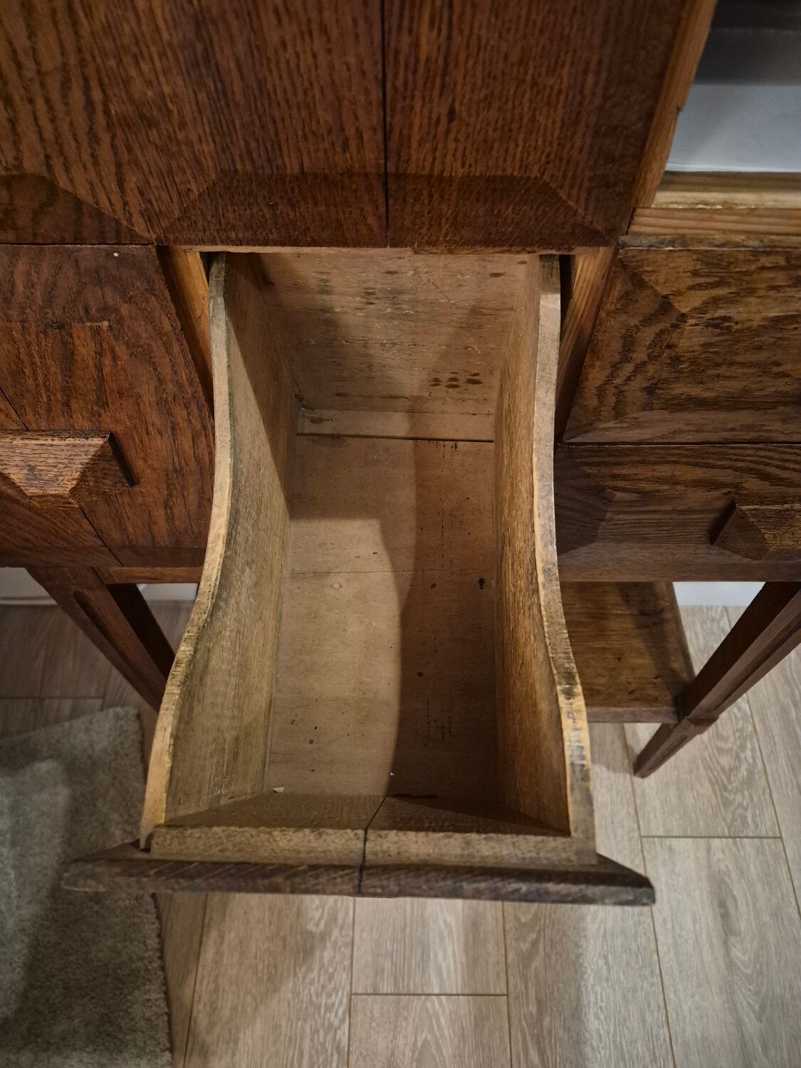 Secretary cabinet from the Art Deco period.