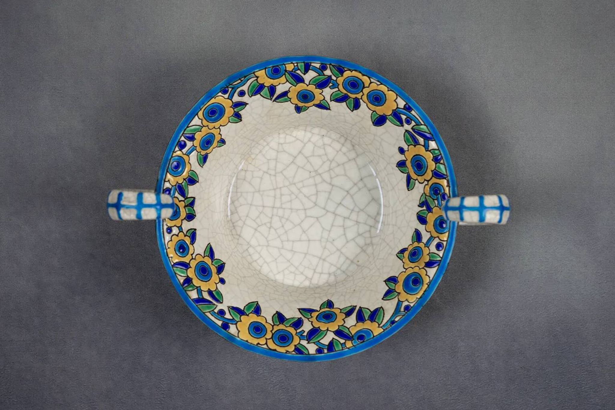 Longwy enamel bowl with handles – Art Deco floral decoration, 1930s