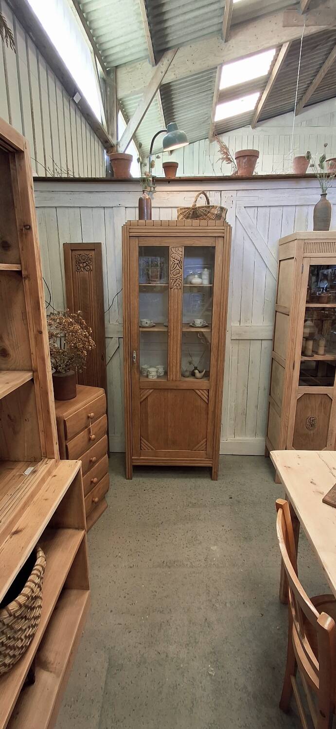 Art Deco display case