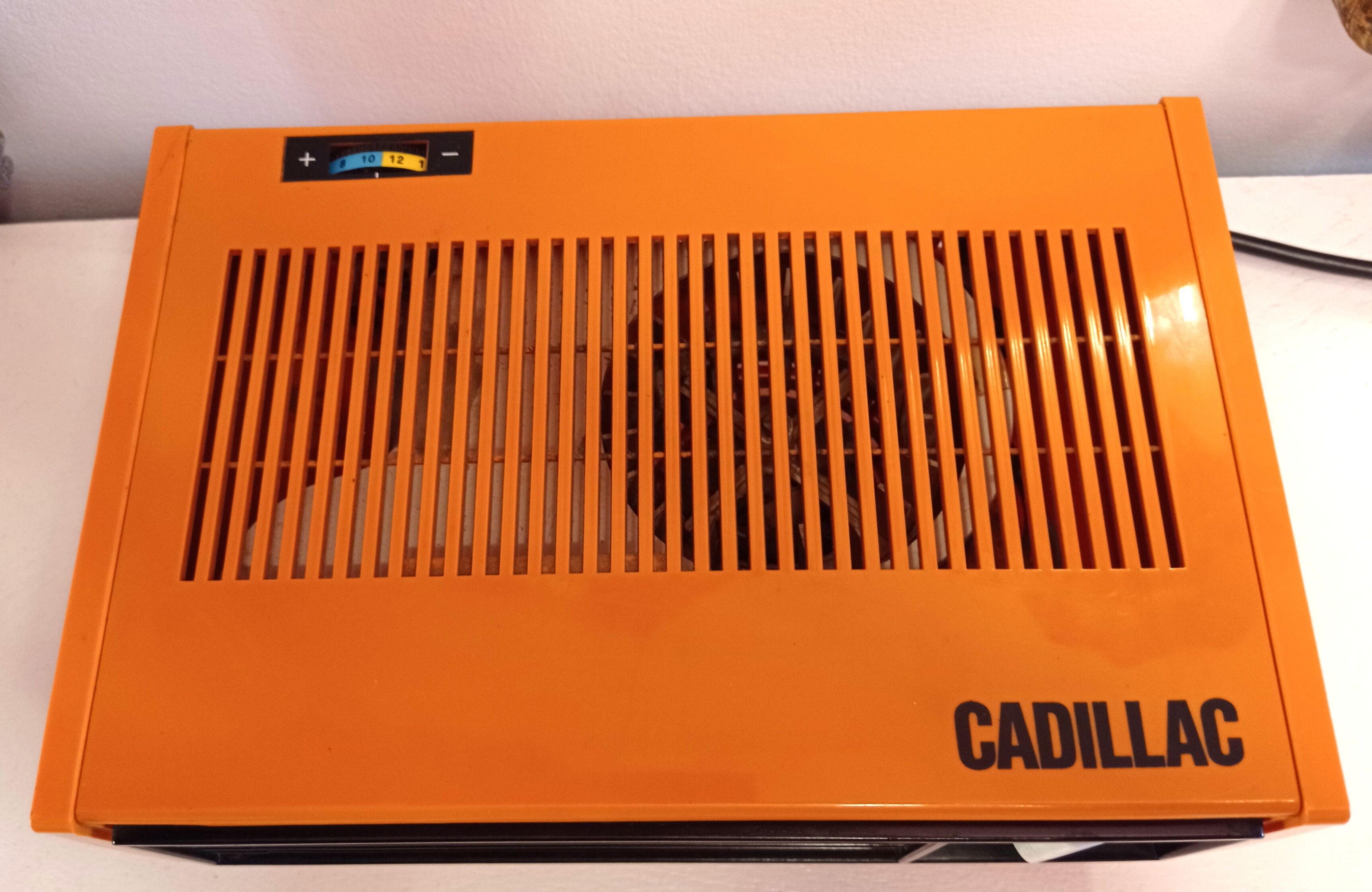 Ventilateur vintage cadillac orange