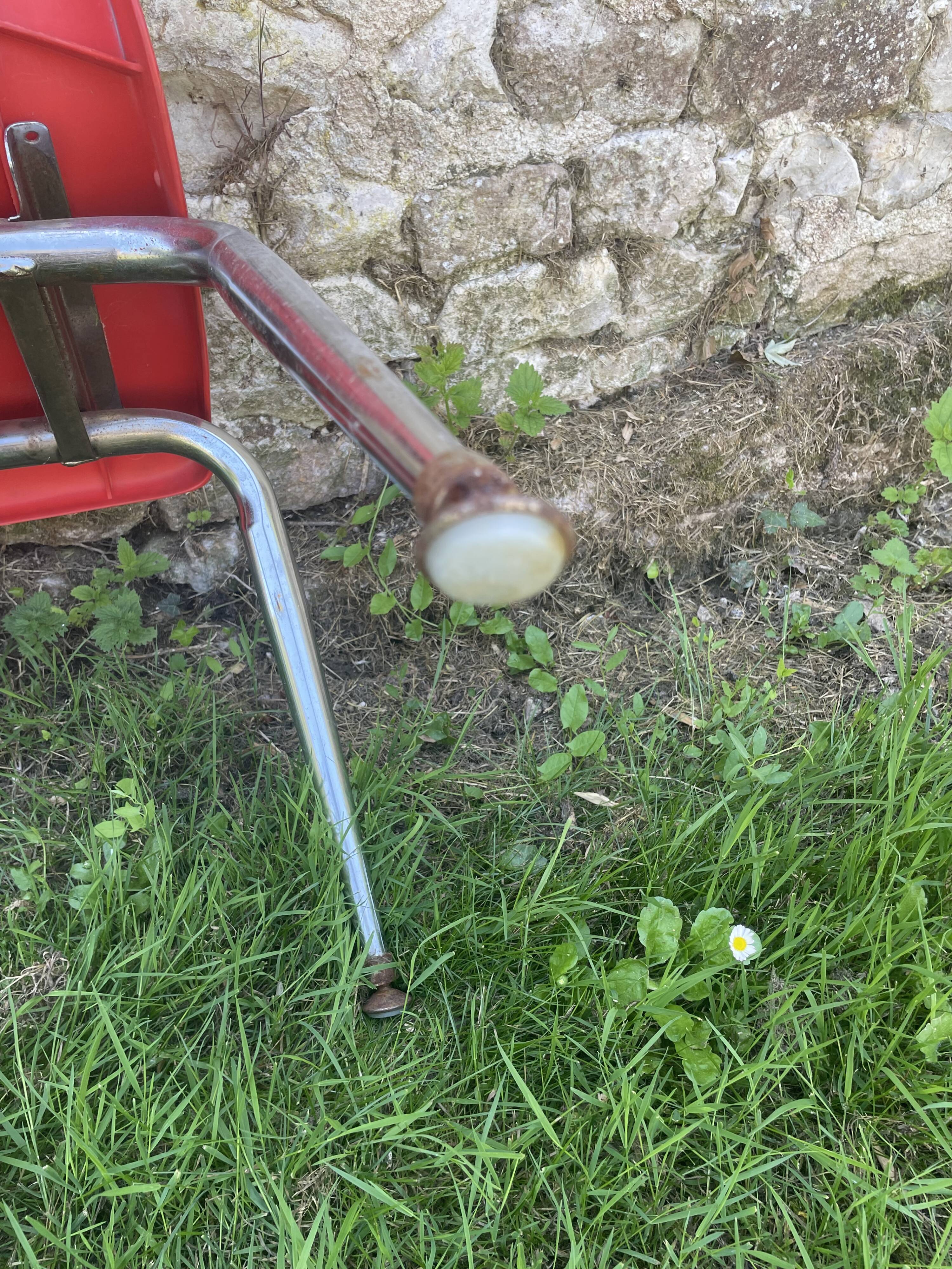 4 children's chairs Year 60