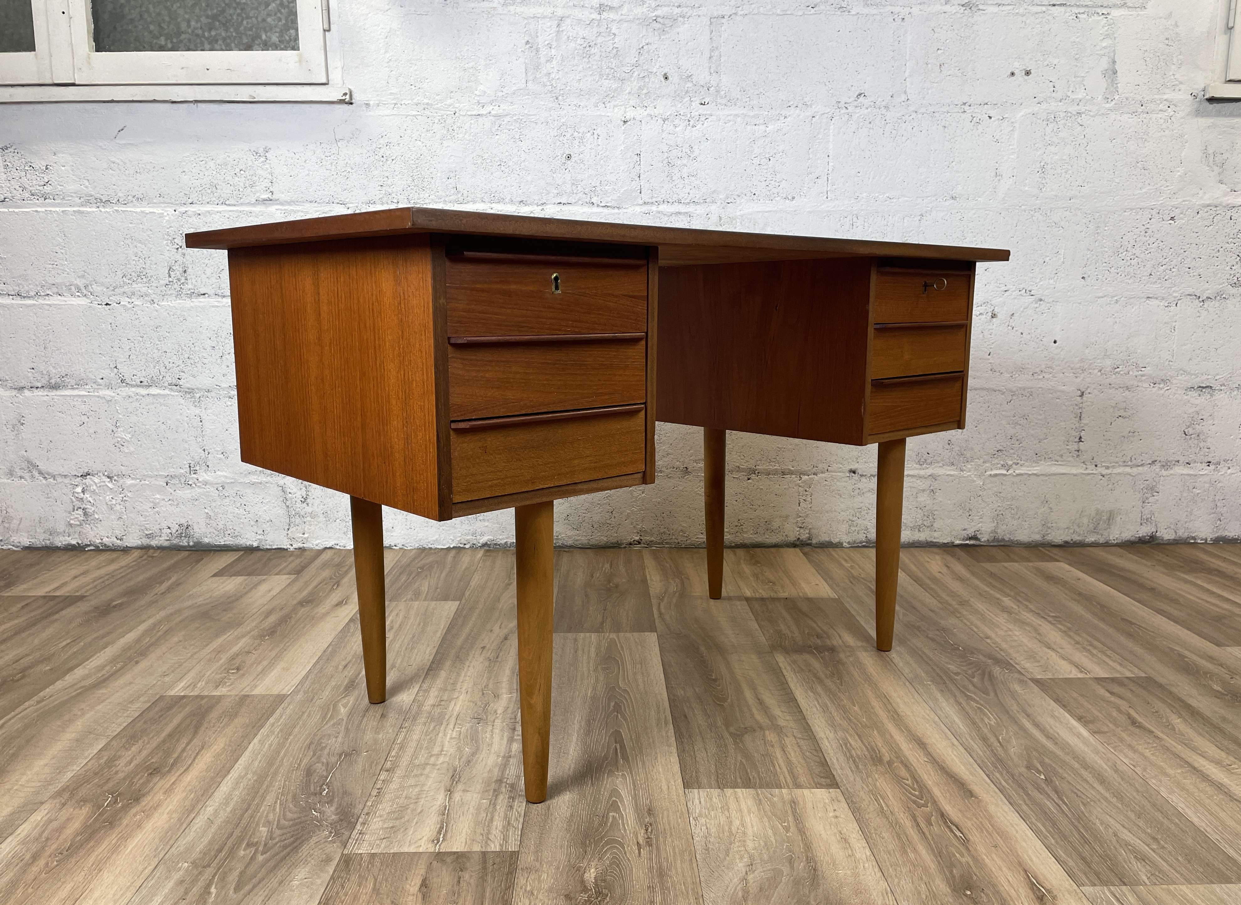 Vintage Scandinavian teak desk, 60s