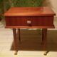 Table de chevet