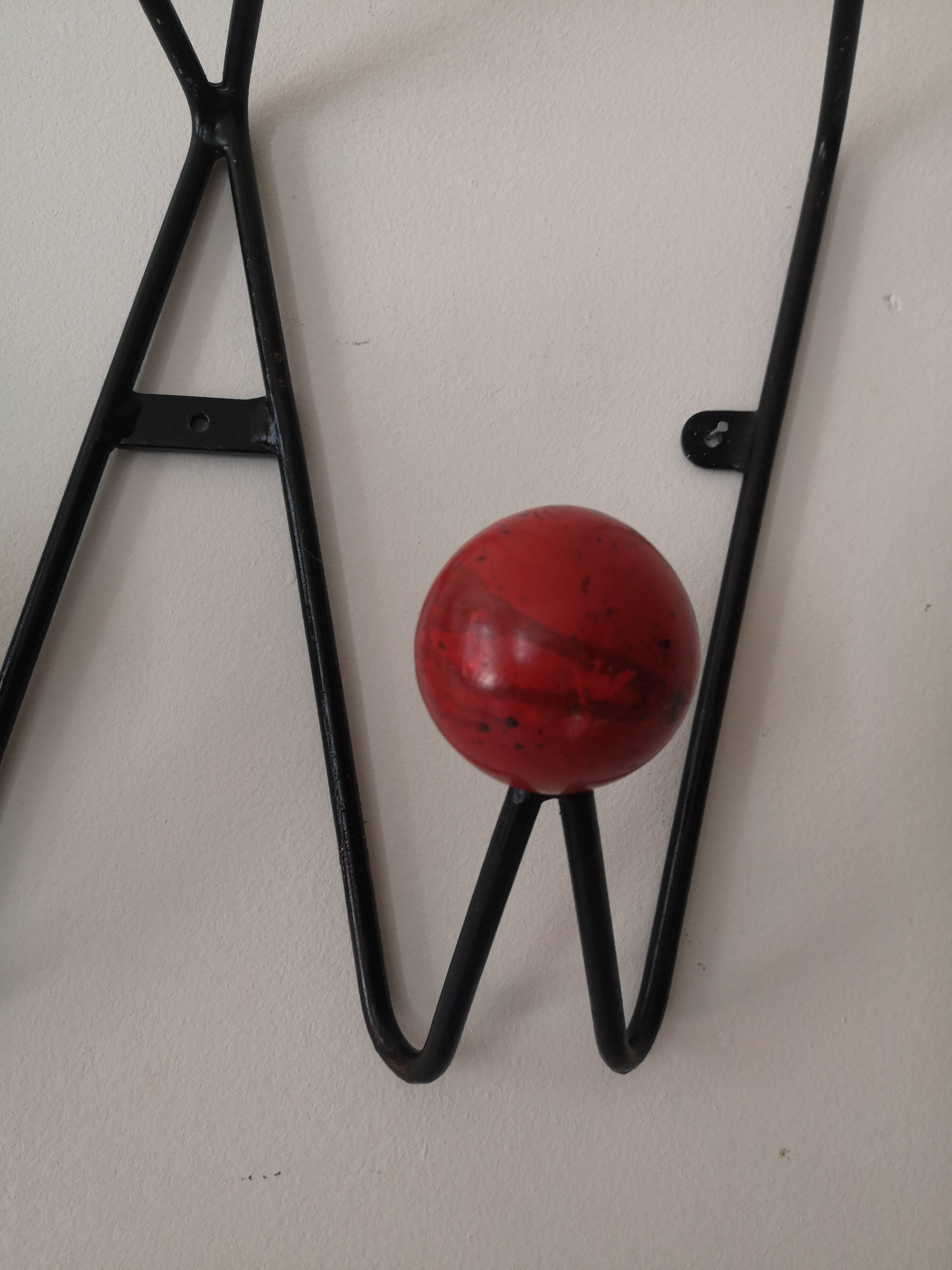 black metal wall coat rack Roger Feraud, 1960 - 1970