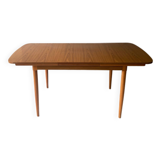 1970’s mid century extending dining table by Schreiber Furniture