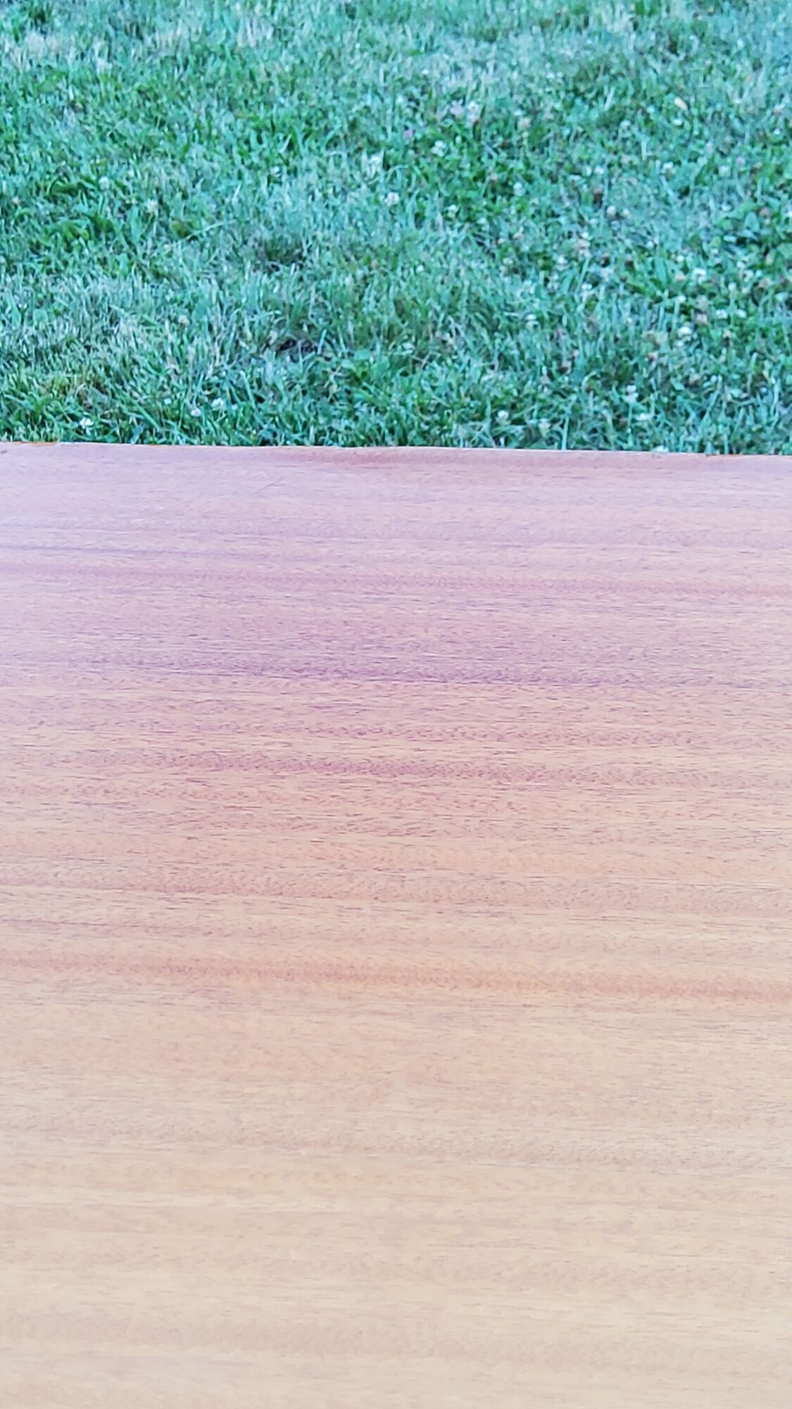 Vintage golden mahogany chest of drawers 3 drawers conical feet from the 60s