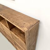 Meuble de métier ancien à 24 casiers