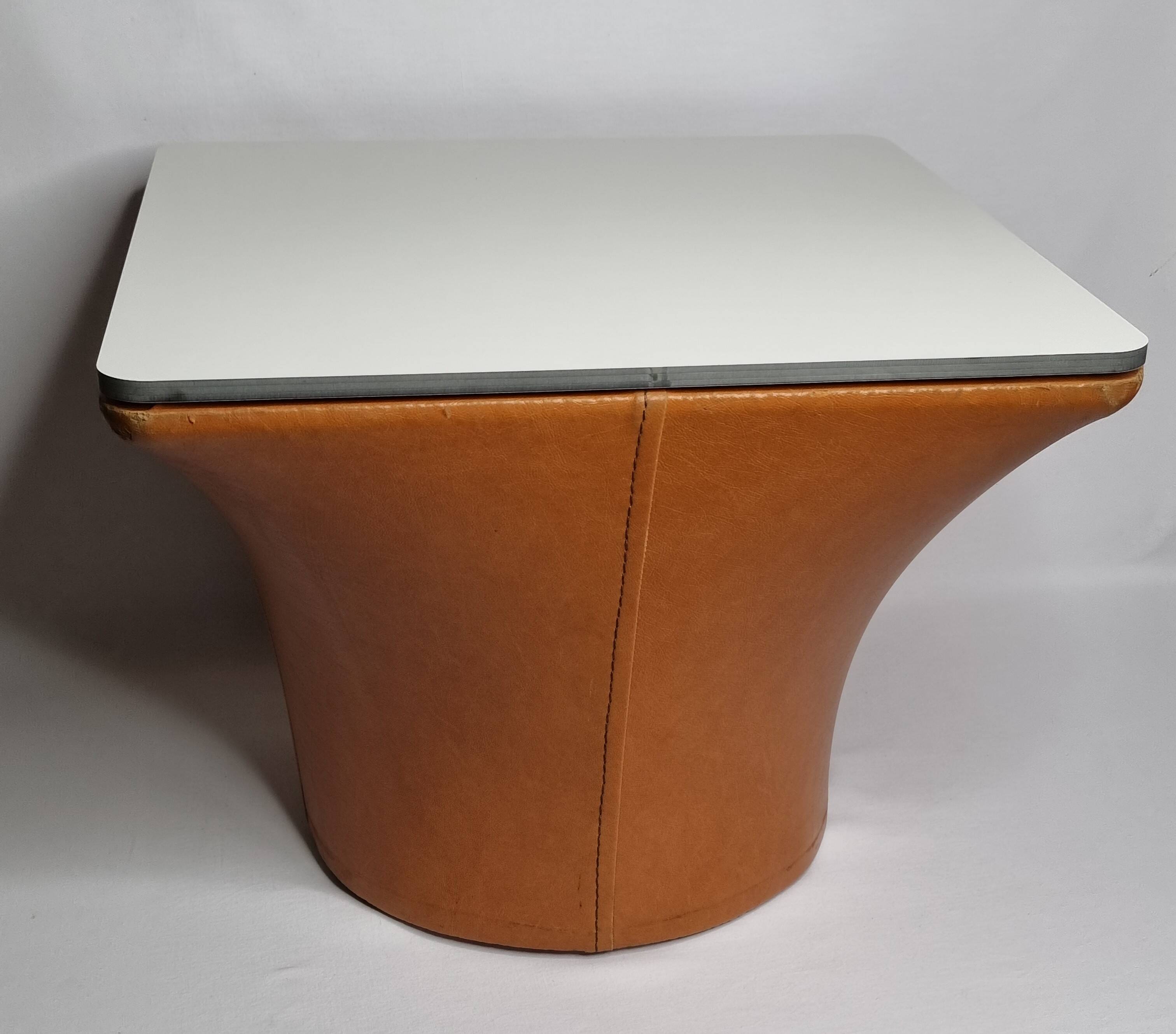 Space Age Mushroom Coffee Table, Vintage 60s Design, 48cm