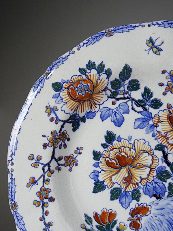 Paire d’assiettes anciennes Gien modèle ''Coq & Pivoines'' faïence vers 1900