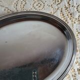 Small oval dish in silver-plated metal