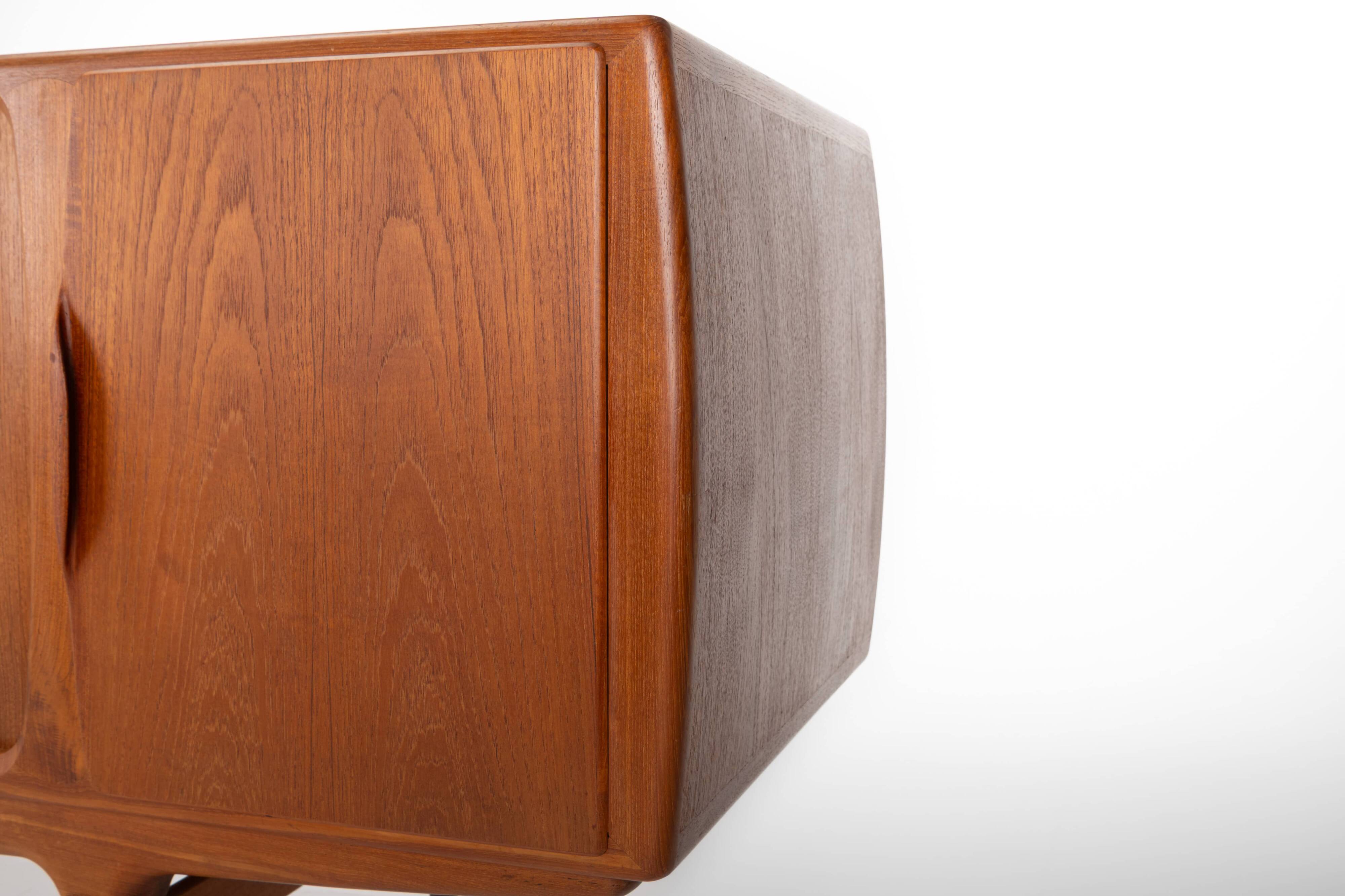 Scandinavian sideboard by Johannes Andersen for Uldum Møbelfarbik, Denmark 1960s