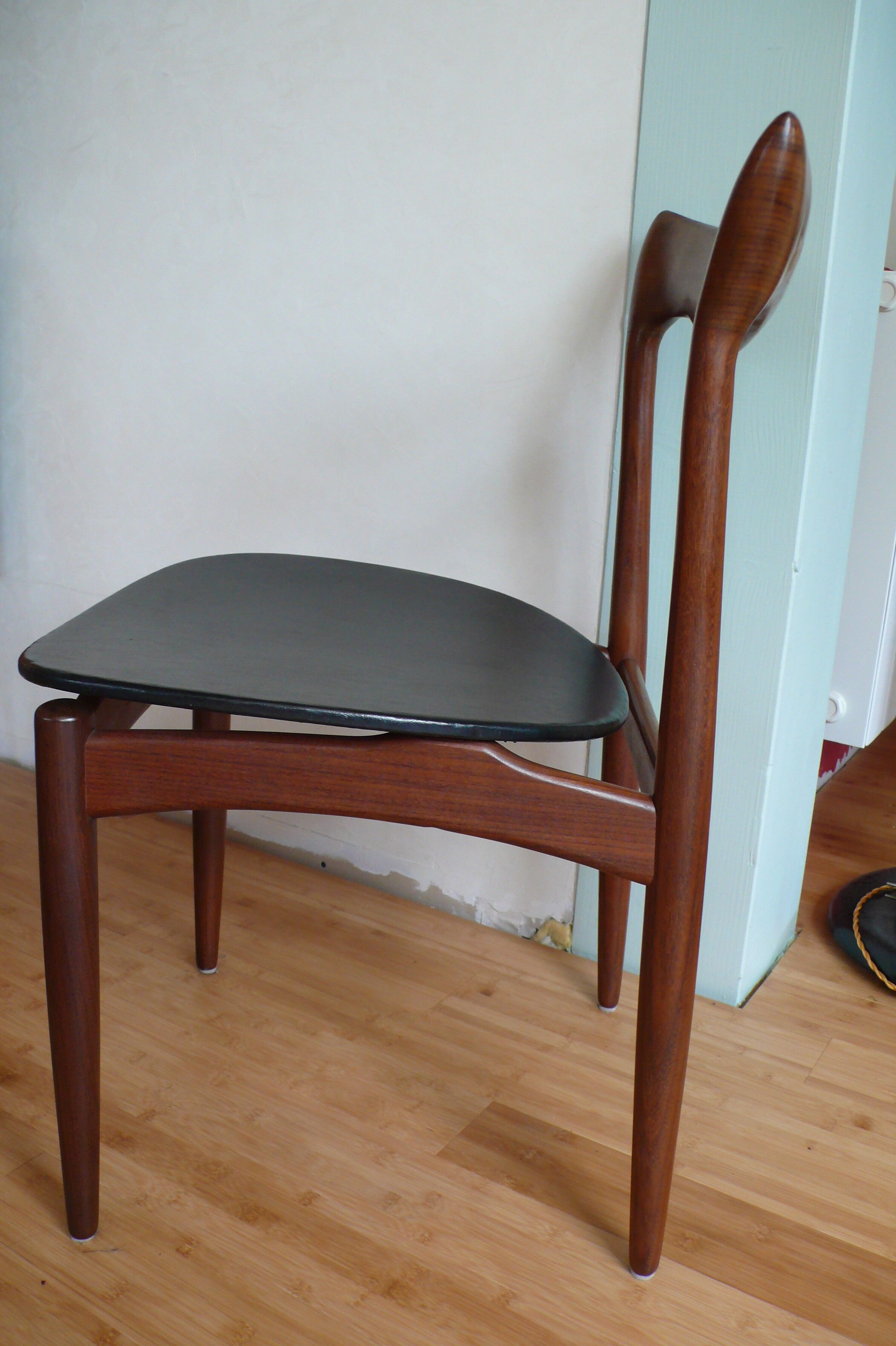 Pair of chairs scandinavian Henry Walter Klein for Bramin