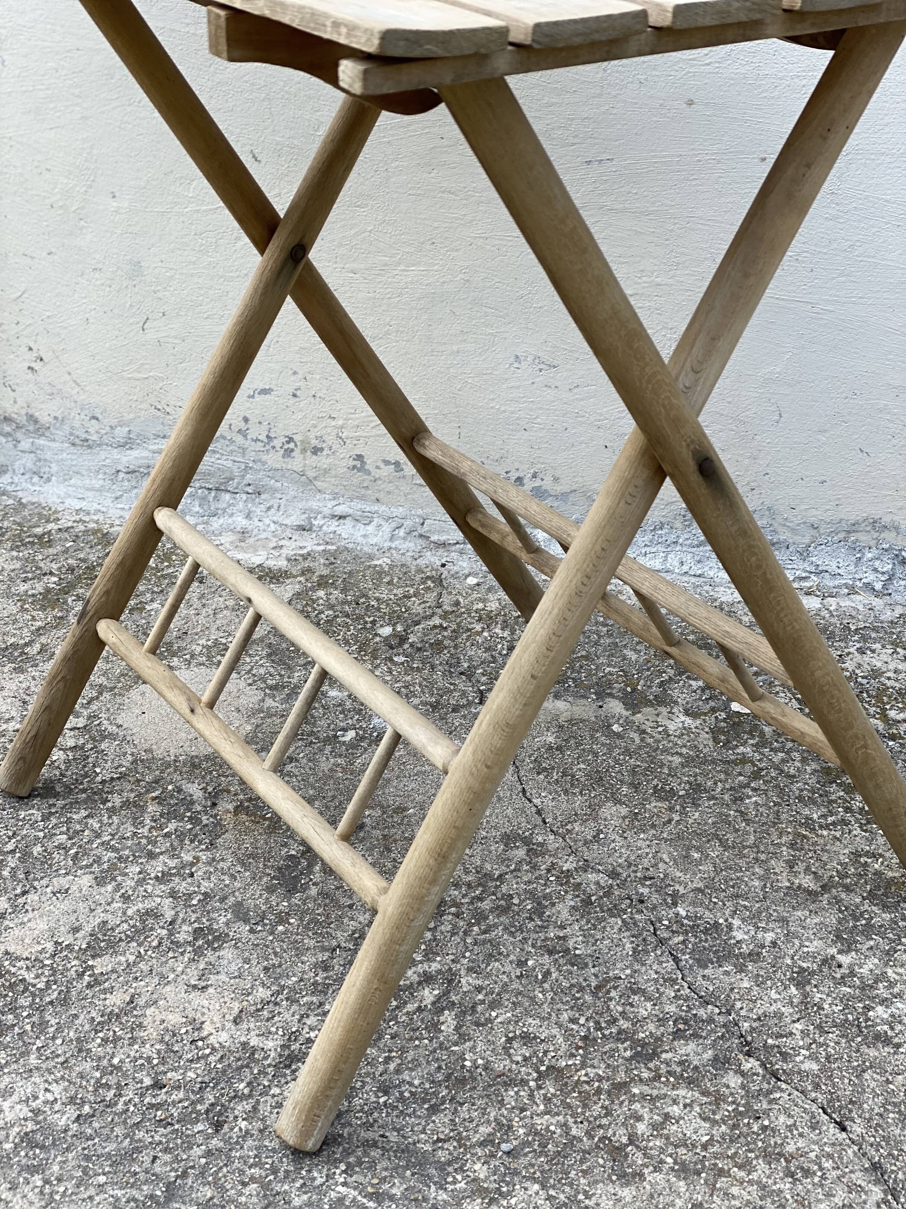 Vintage 1960 folding wooden table