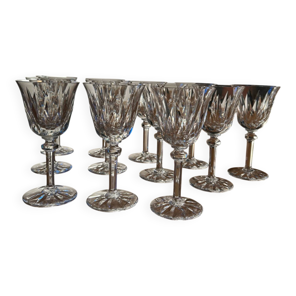 Verres à vin en cristal taille Saint Louis
