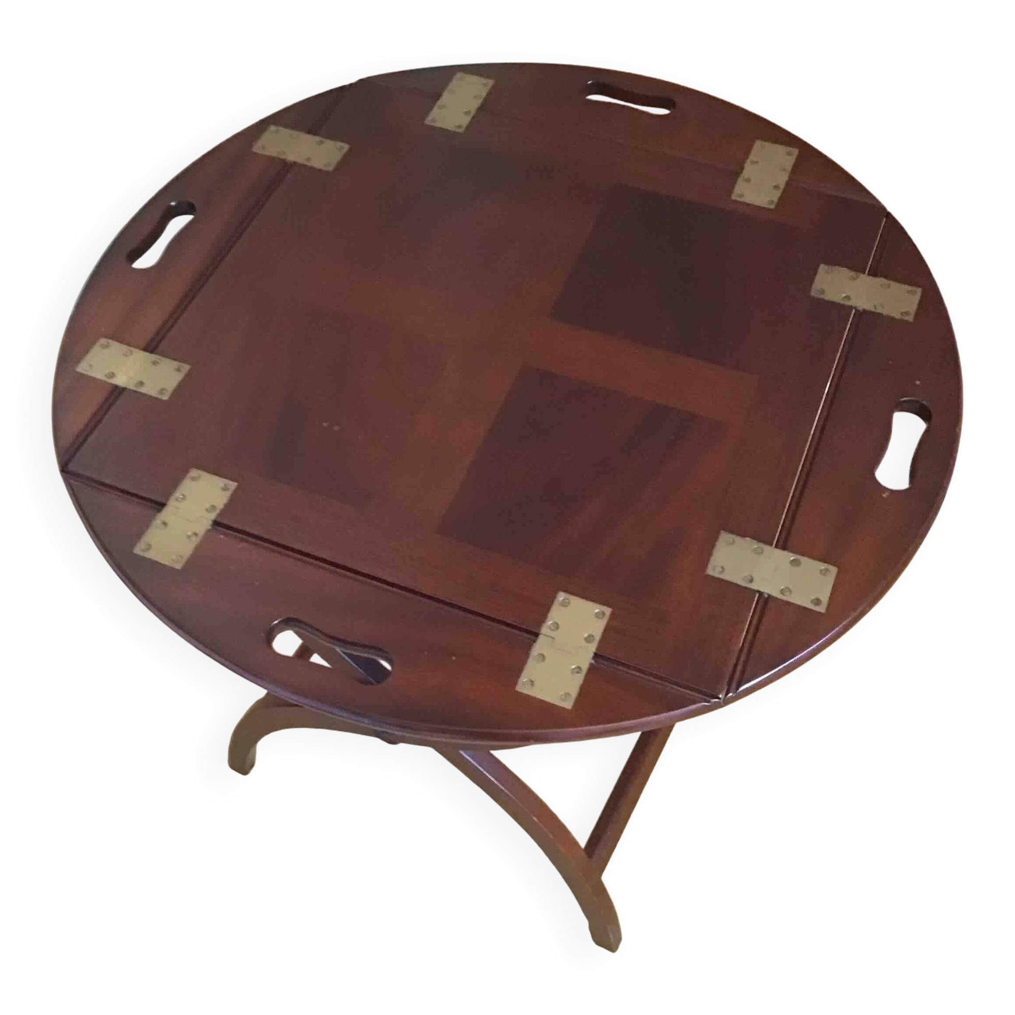 Beautiful marine table in solid mahogany, elegant and practical.