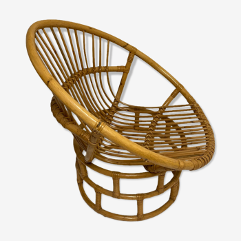 Rattan lounge chair