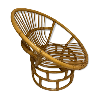 Rattan lounge chair