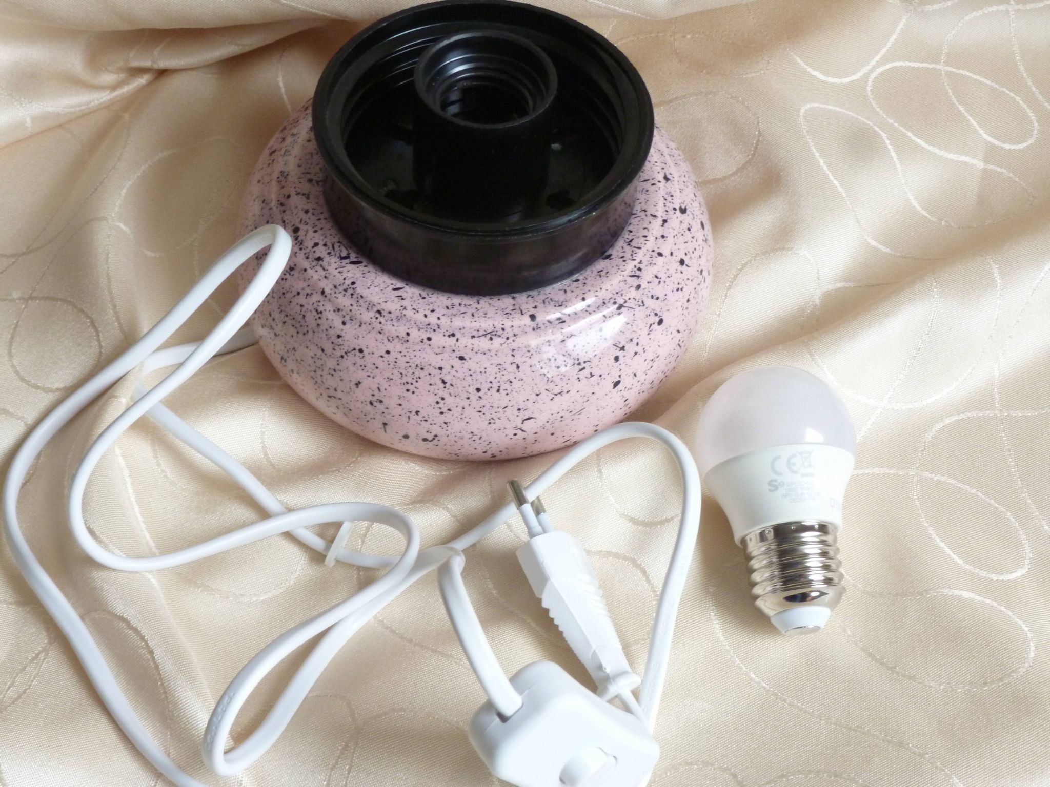 Ball lamp, ceramic and opaline ball lamp, mood and living room lamp