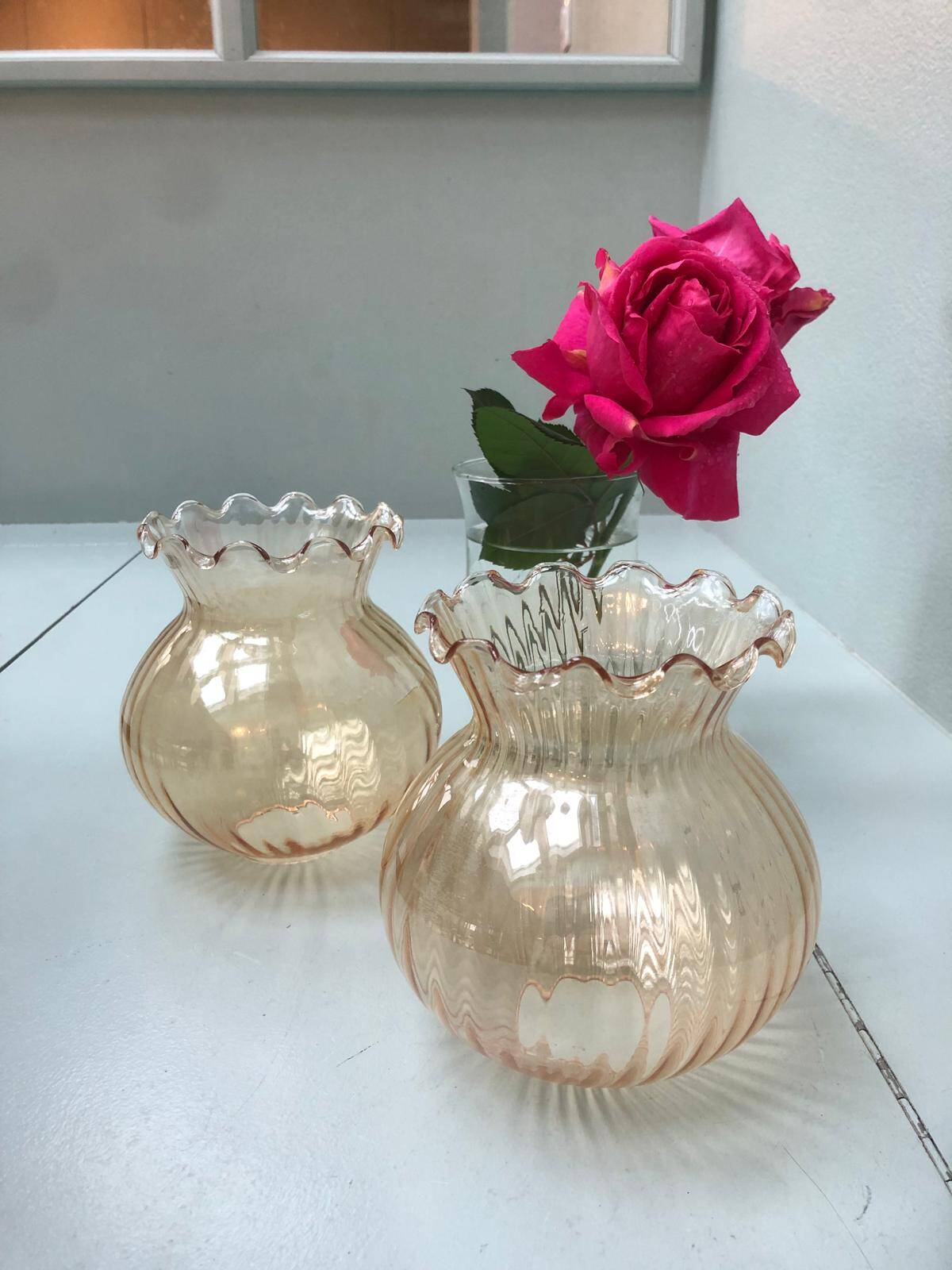 Paire de globes tulipes ambrés