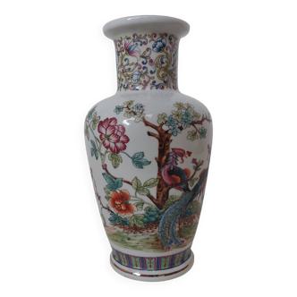 Chinese style vase