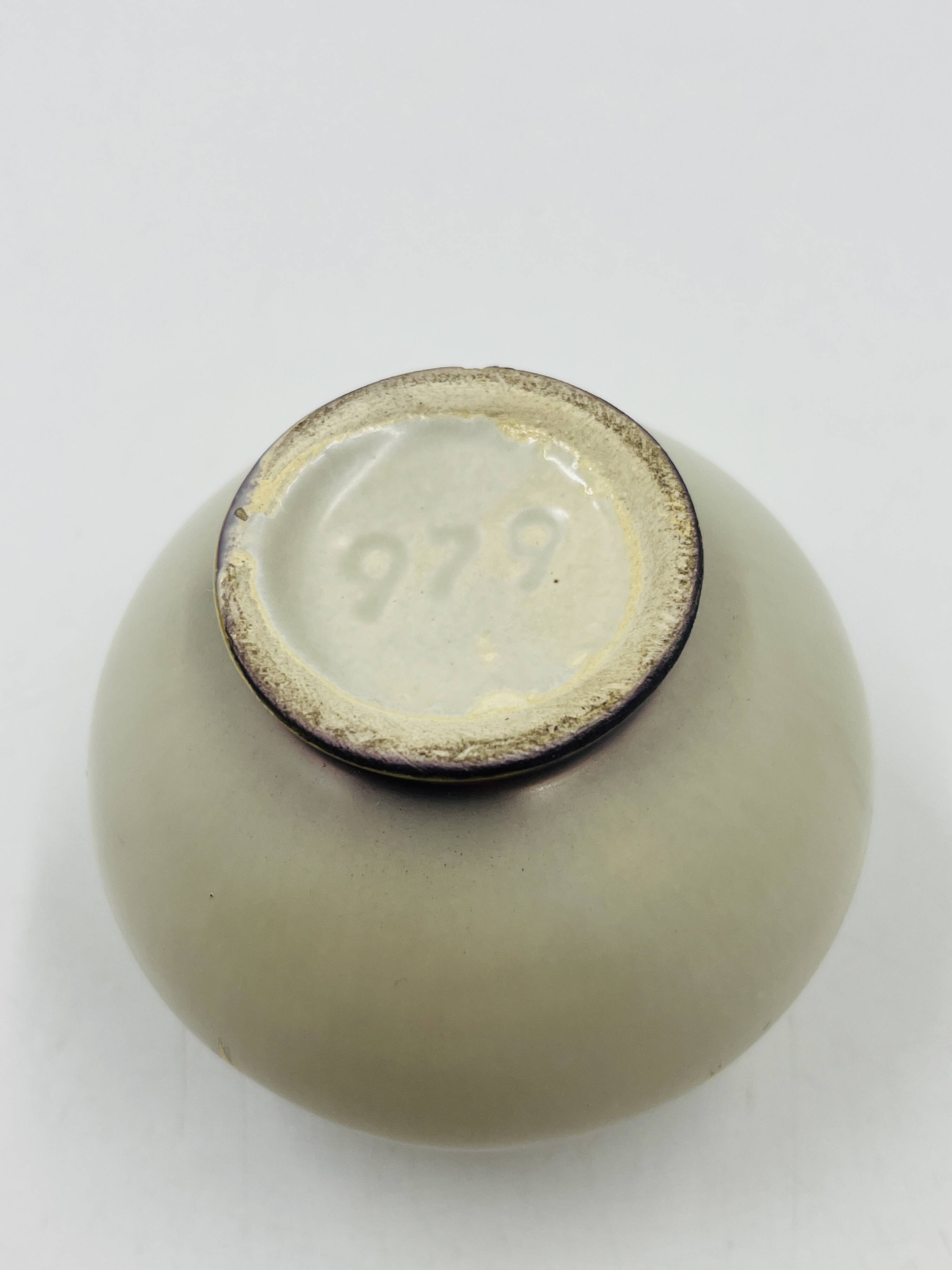 Miniature vase Dümler Breiden Höhr gold model representing vintage