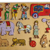 Puzzle en bois sur le thème du cirque vintage