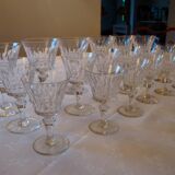 36 verres Baccarat modèle Picadilly