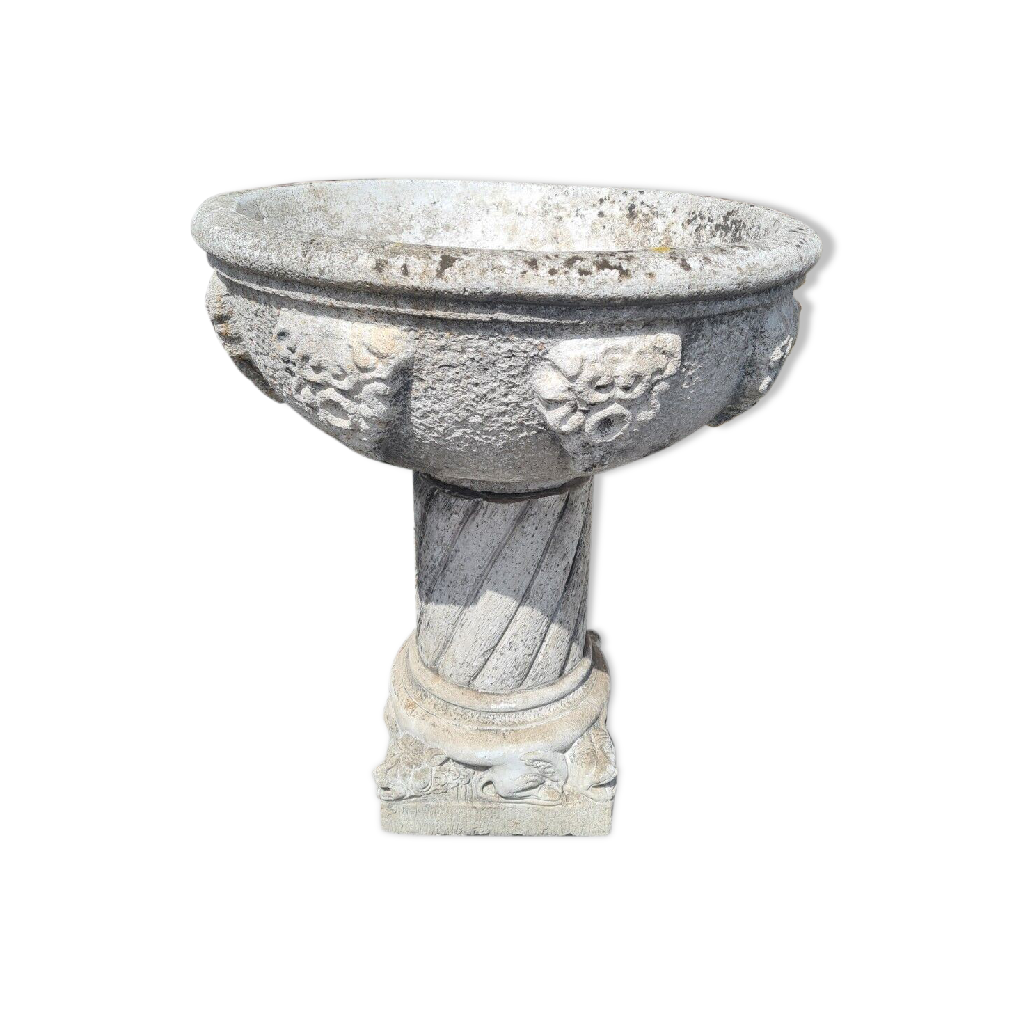 Medici vase in reconstituted stone