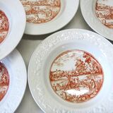 6 vintage white Augusty porcelain soup plates in very good condition.