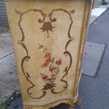 Venetian style lacquered 3-door sideboard