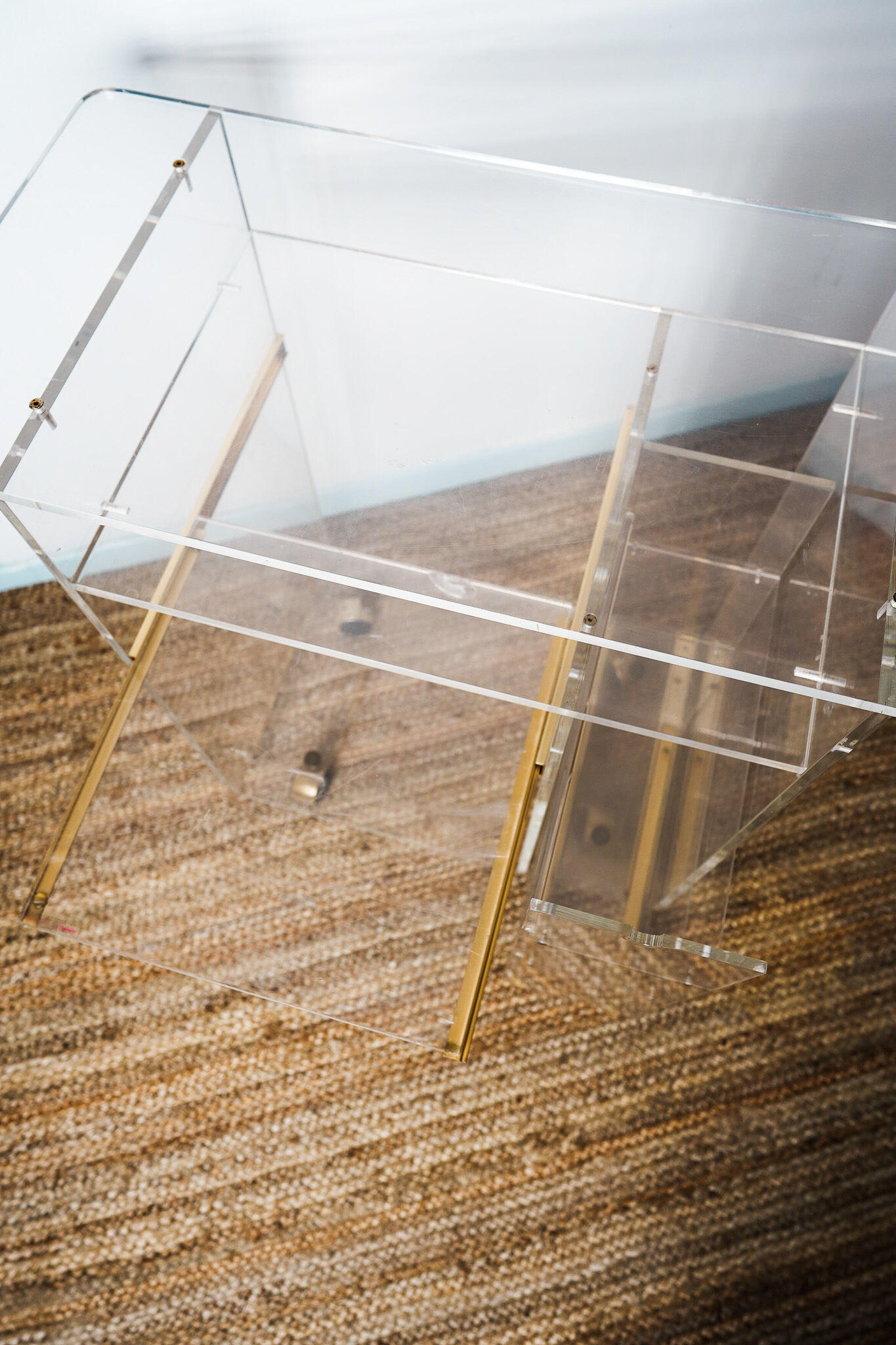 Plexiglas furniture of 'invisible de marais'