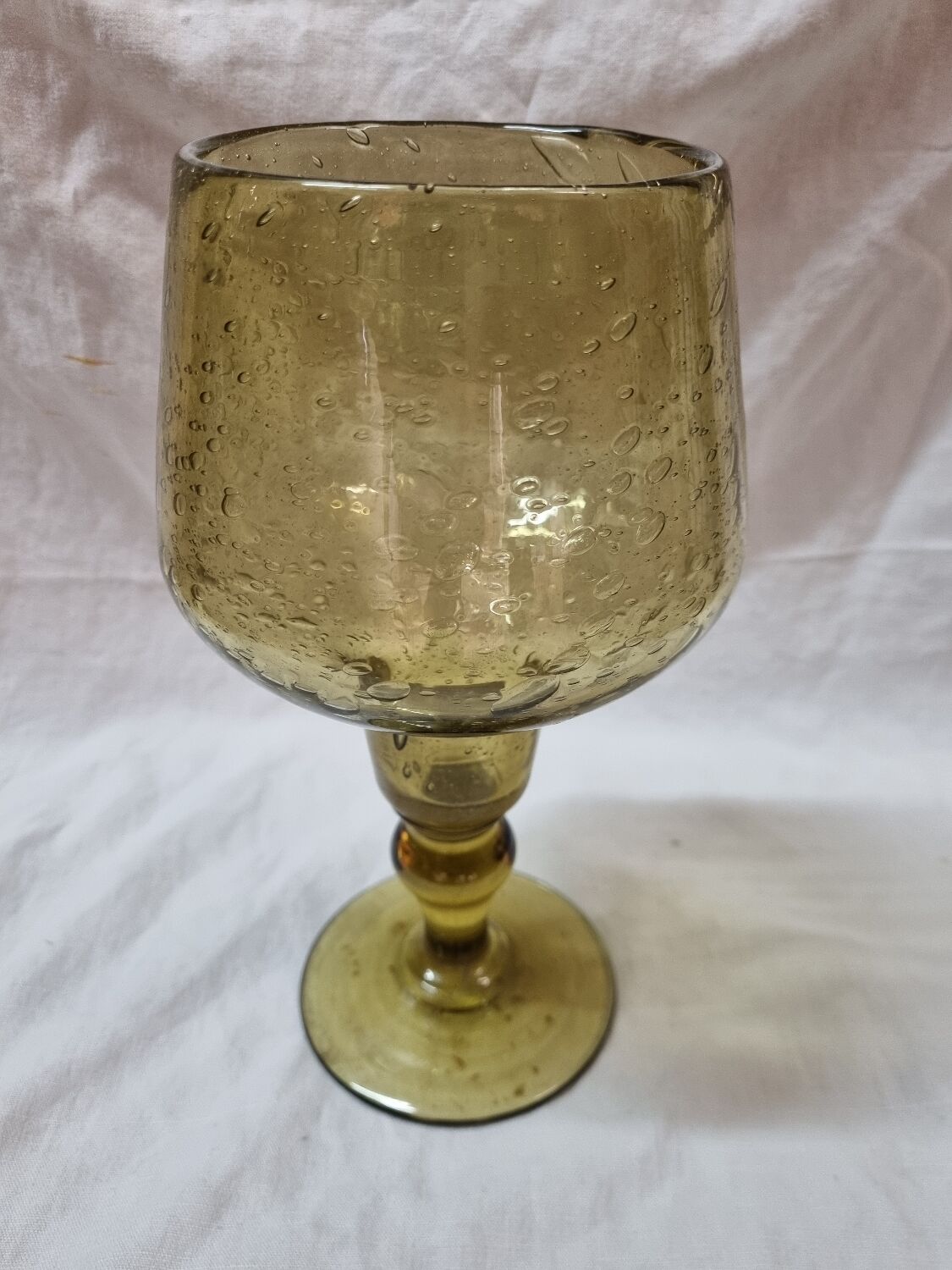 Decorative blown glass from 1970 (Blot)