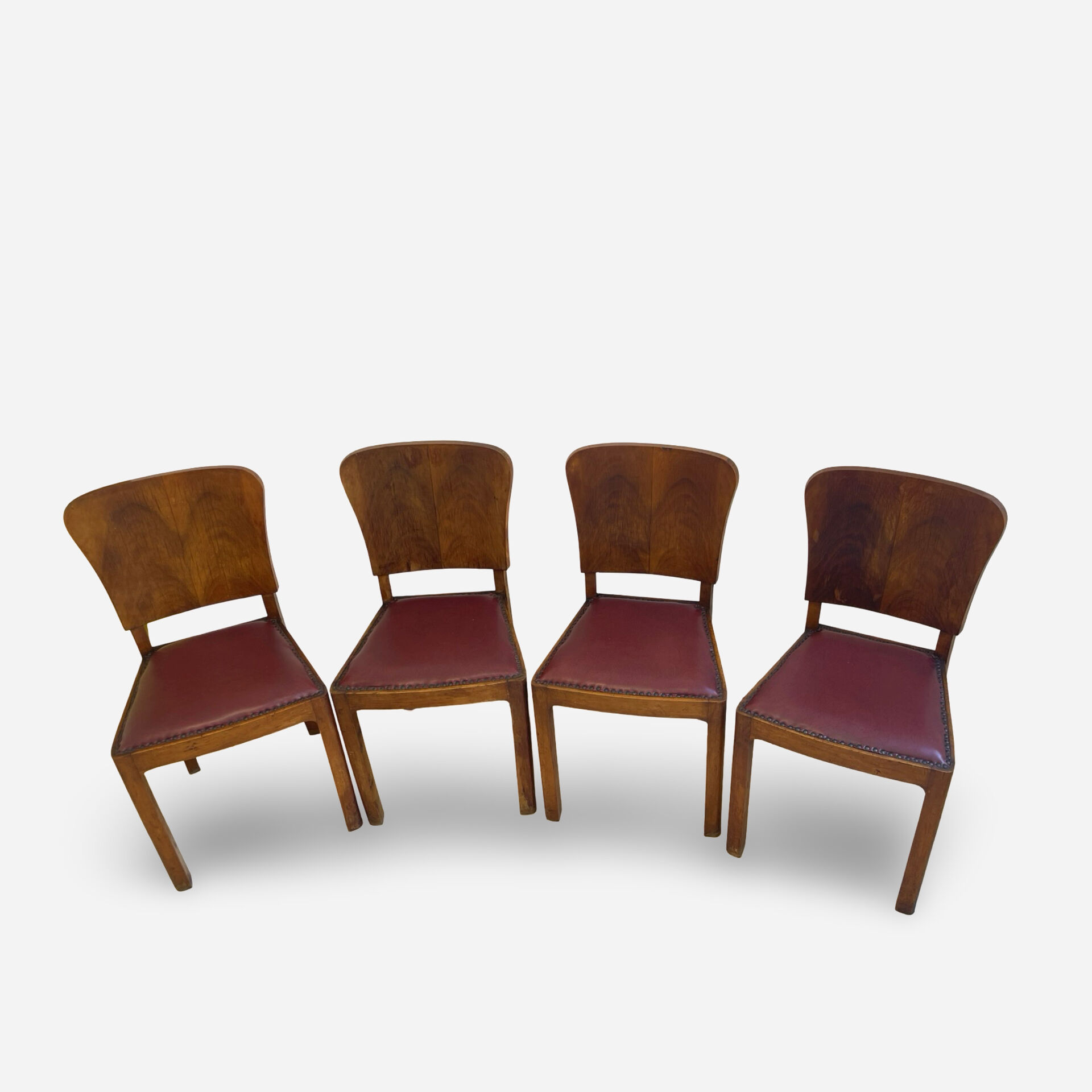 Set of 4 Art Deco dining chairs in walnut, Italy, 1930s-1940s.