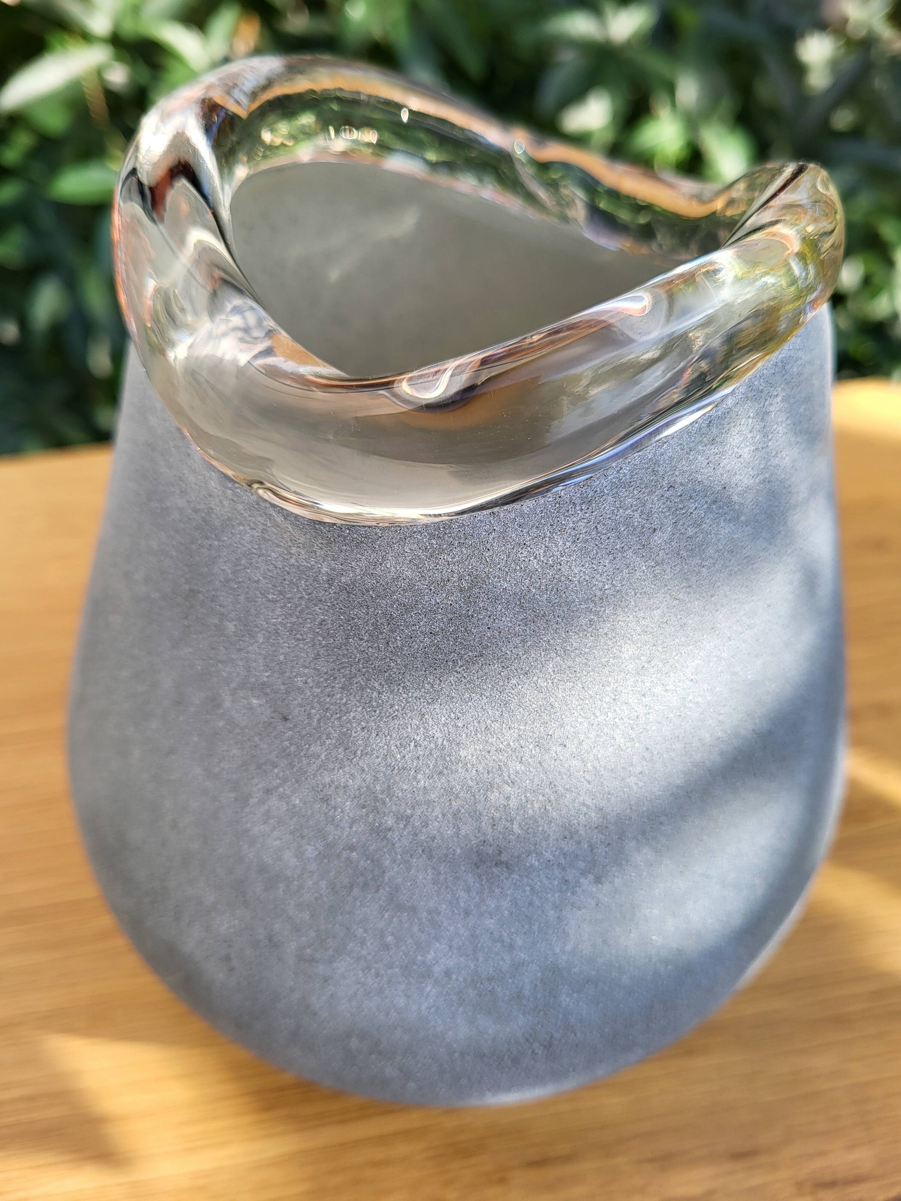 Biomorphic vase Murano granite gray glass paste