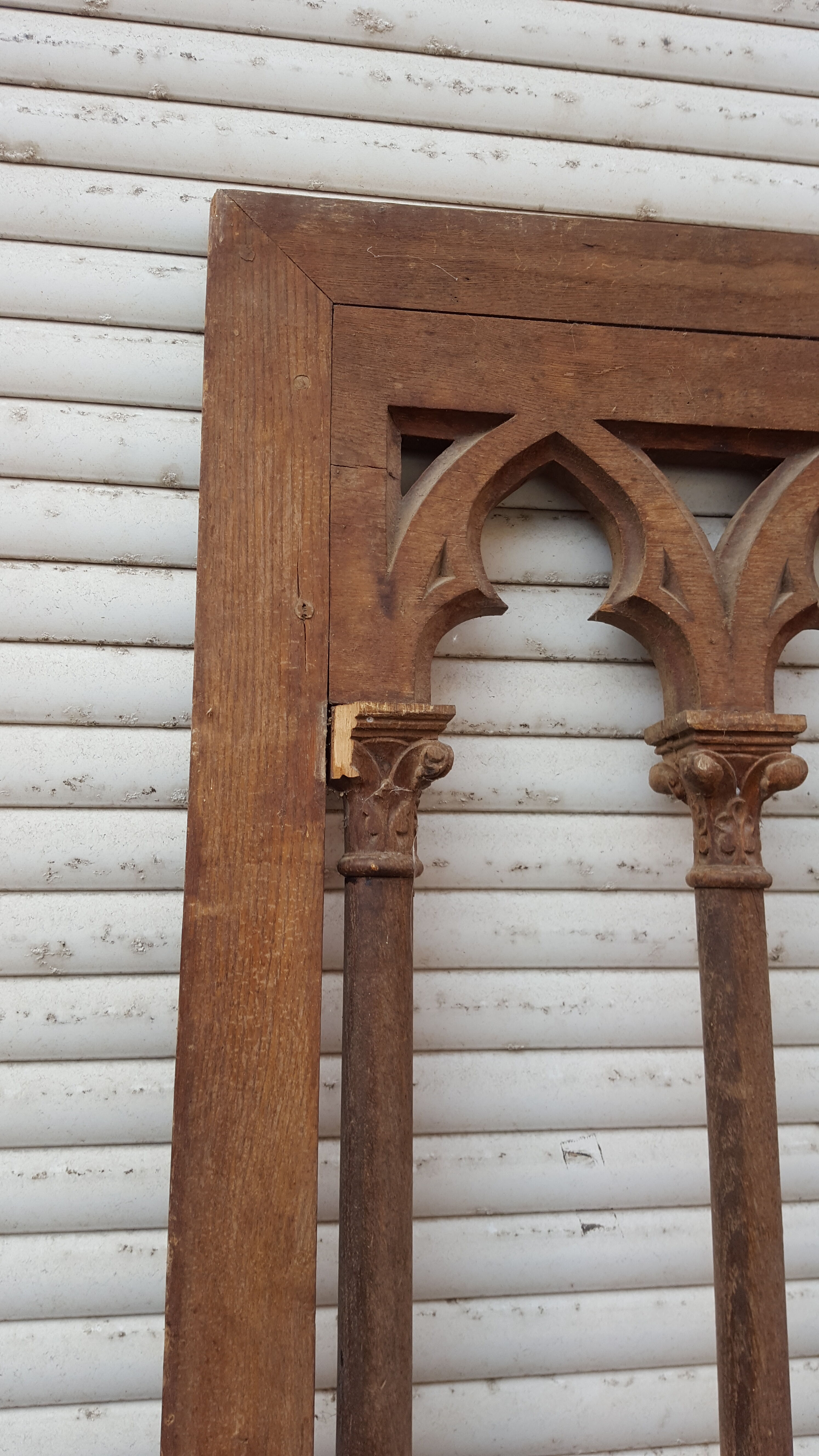 former cofessionnal poprte