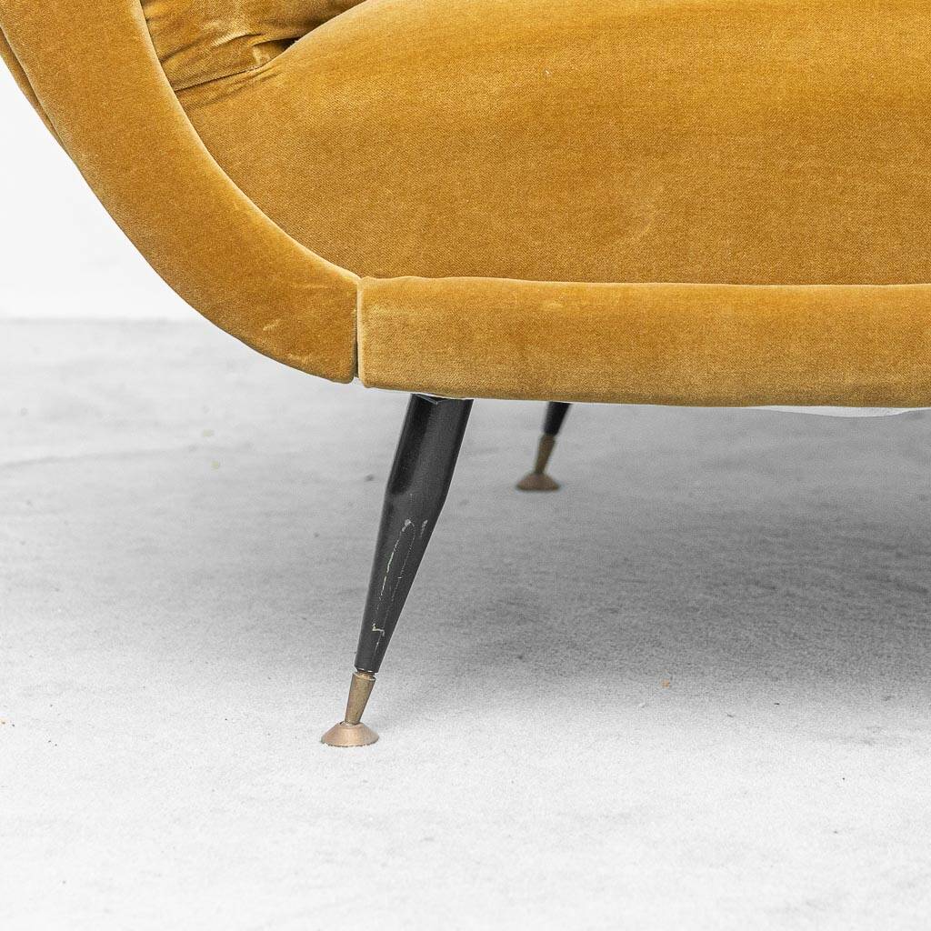 Pair of vintage velvet armchairs in Gigi Radice style – Italian design 1950s