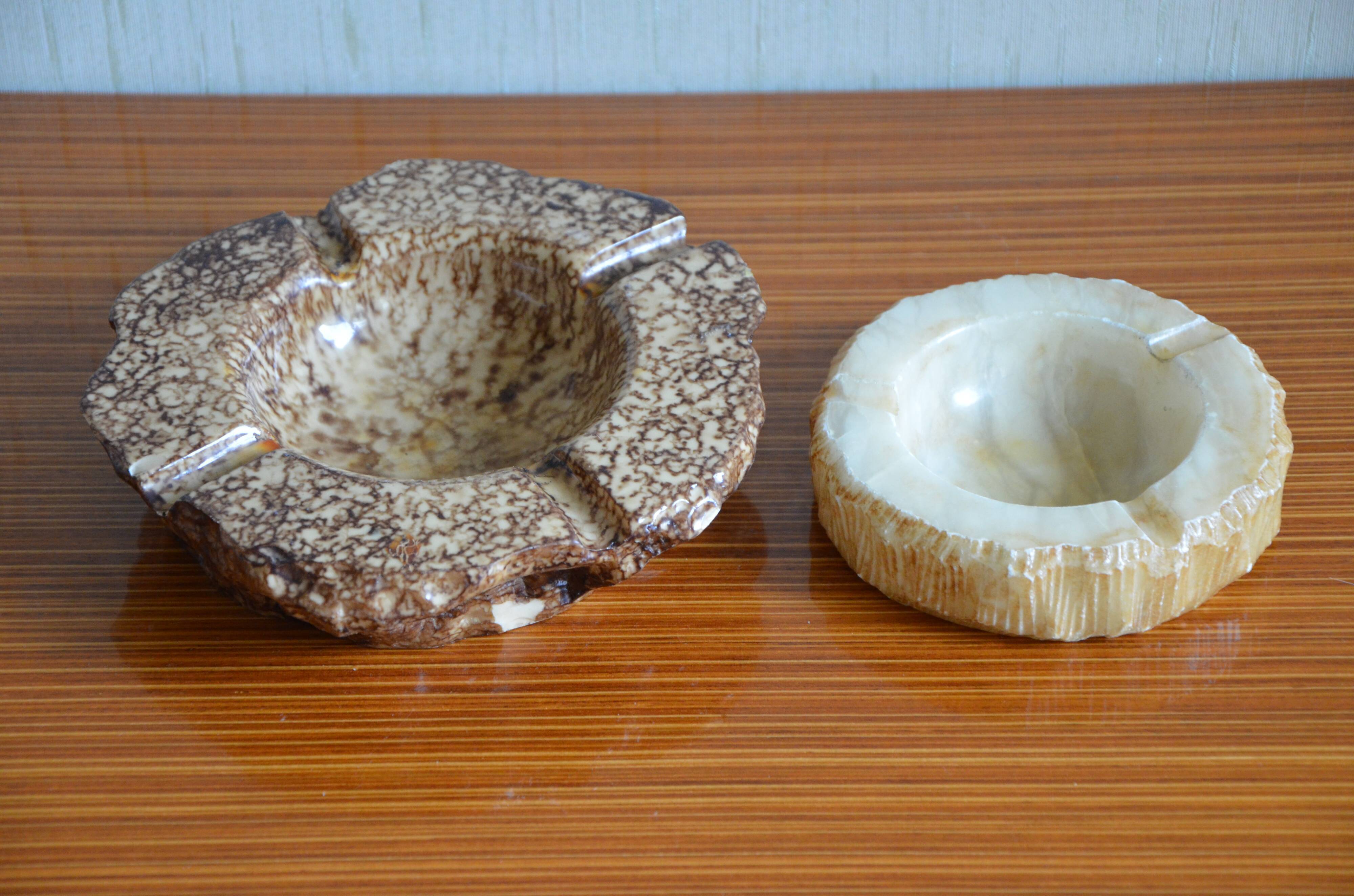 Beige alabaster ashtray