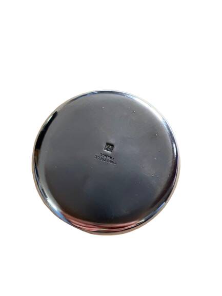 Orly egg cup in silver metal from the christofle brand