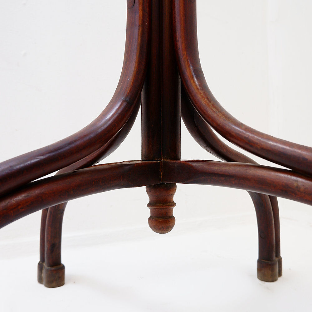 Grand portemanteau "Perroquet" en bois courbé style Thonet – Début du 20ème siècle